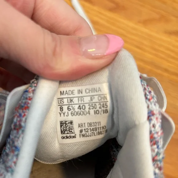 Hydro boost adidas - Picture 4 of 4